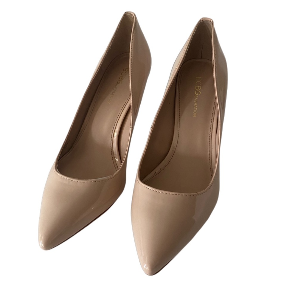 BCBGeneration MARCI Smooth Patent Pumps 8.5M